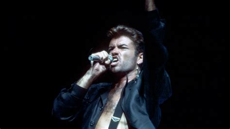 Comment le clip «Freedom» de George Michael a。